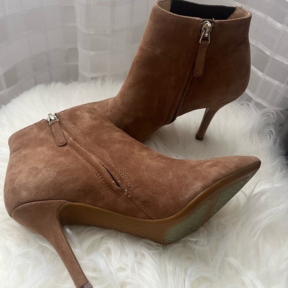 Nine West Boots Size 7.5 - Picture 4 of 5